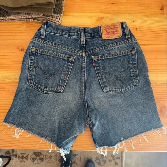 Vintage Levi’s 530’s Cutoff Shorts - Picture 2 of 7
